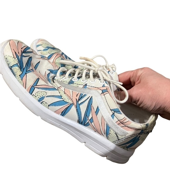 VANS Ultra Cush Trop Print Skater Sneakers Wmn's 9 - Picture 3 of 8